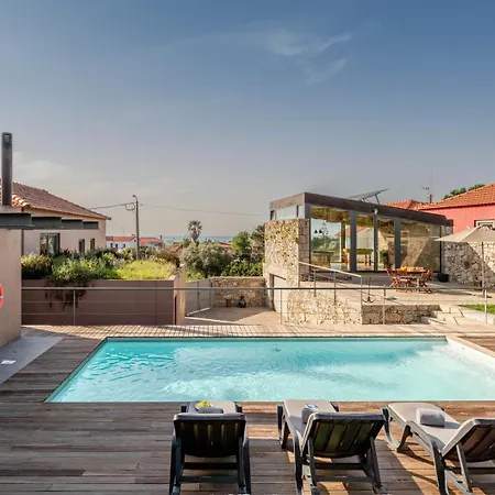 Stone By The Sea - Mountain & Retreat W/pool 4*