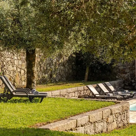 Stone By The Sea - Mountain & Retreat W/pool Penzion Viana do Castelo