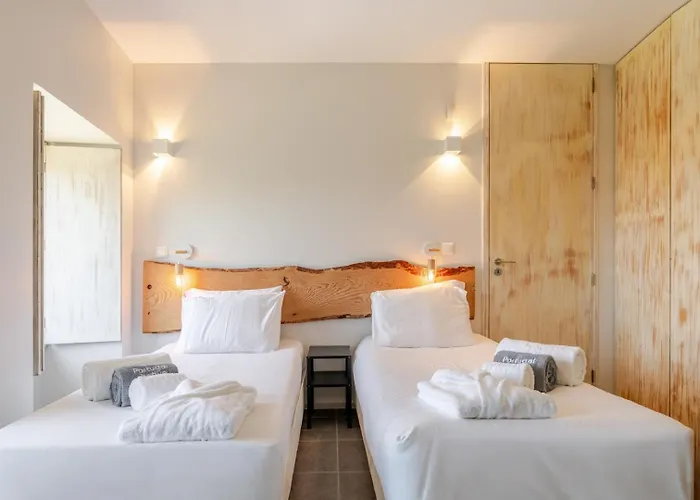 Stone By The Sea - Mountain & Retreat W/pool 4*