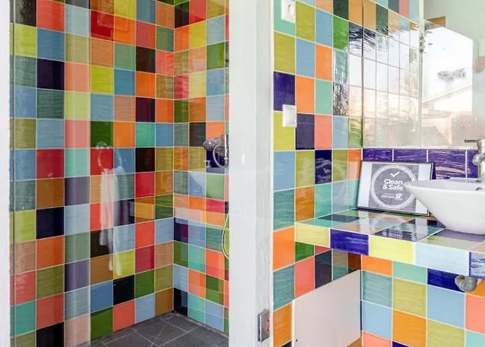 Stone By The Sea - Mountain & Retreat W/pool 4*