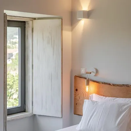 Stone By The Sea - Mountain & Retreat W/pool Viana do Castelo
