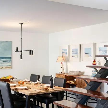 Stone By The Sea - Mountain & Retreat W/pool * فيانا دو كاستيلو