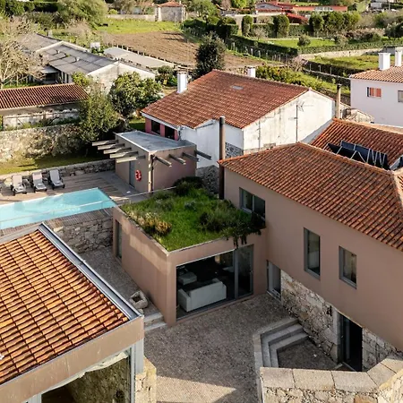 Stone By The Sea - Mountain & Retreat W/pool فيانا دو كاستيلو
