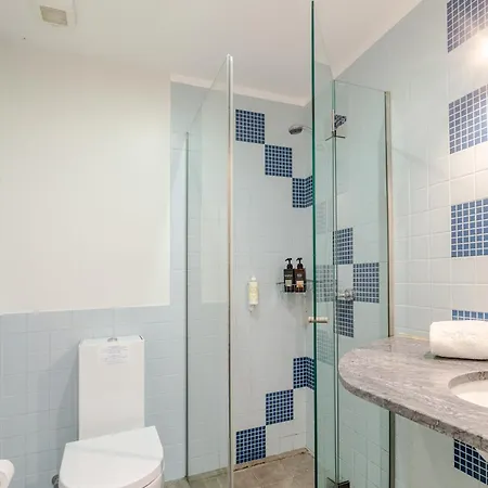 Stone By The Sea - Mountain & Retreat W/pool 4*
