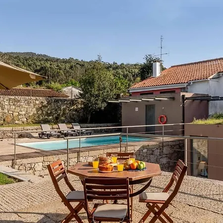 Villa Stone By The Sea - Mountain & Retreat W/pool *