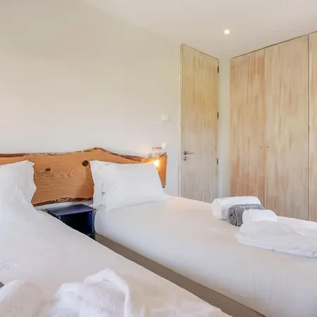 Stone By The Sea - Mountain & Retreat W/pool