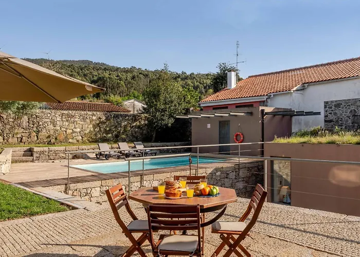 Stone By The Sea - Mountain & Retreat W/pool