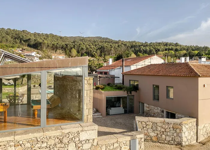 Stone By The Sea - Mountain & Retreat W/pool Guest house 4*