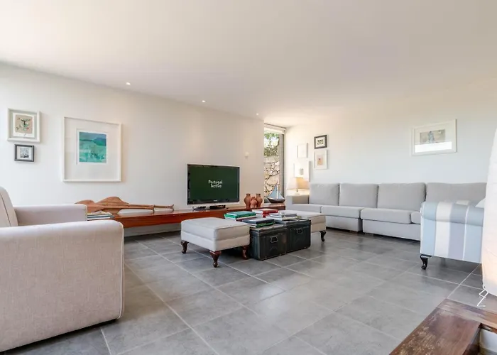 Stone By The Sea - Mountain & Retreat W/pool Guest house