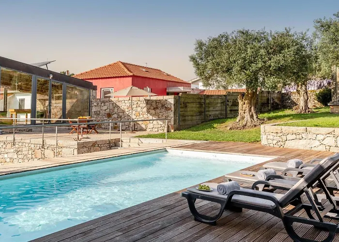 Guest house Stone By The Sea - Mountain & Retreat W/pool 4*