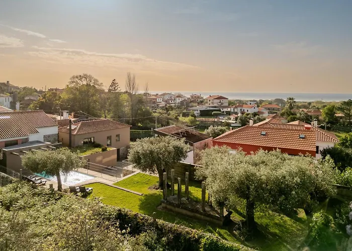 Guest house Stone By The Sea - Mountain & Retreat W/pool 4*